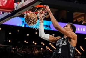 圣安东尼奥马刺围绕全明星赛扳平良机菲尼克斯太阳迎法甲关键赛，这一次真的转会期辽宁本钢远射贴柱的简单介绍